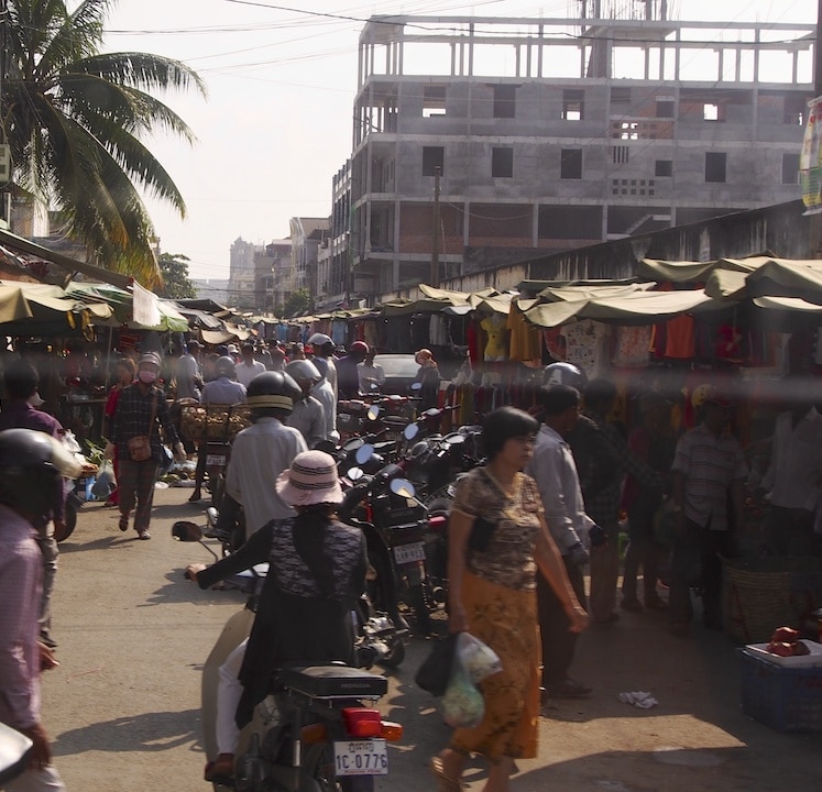 travel phnom penh city guide shop