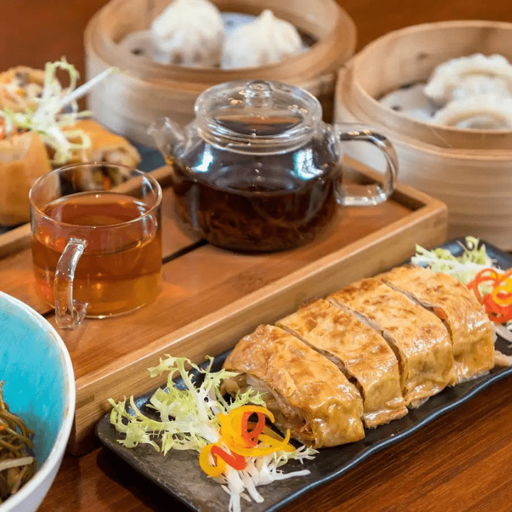 Best Dim Sum Restaurants In Hong Kong: Lock Cha