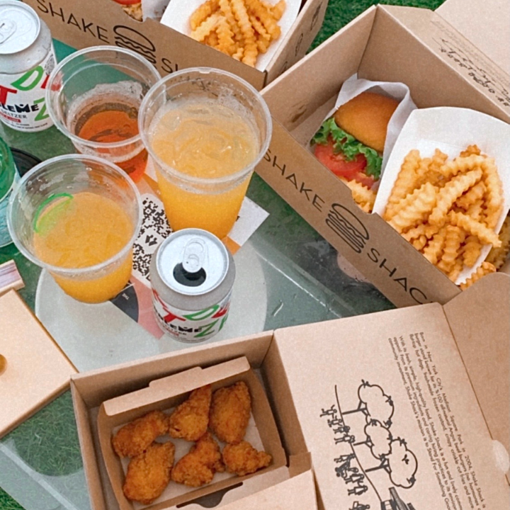 The Lawn Club: Shake Shack